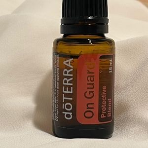 COPY - NWT DoTERRA On Guard 15ml